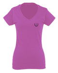VICES AND VIRTUESS Cool Small Logo Seal Good Vibe For Women V neck fitted T Shirt