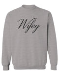 VICES AND VIRTUESS Letter Printed Wifey Couple Wedding Hubby Matching Bride men's Crewneck Sweatshirt