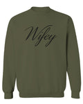 VICES AND VIRTUESS Letter Printed Wifey Couple Wedding Hubby Matching Bride men's Crewneck Sweatshirt